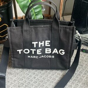 Marc Jacob’s canvas tote bag